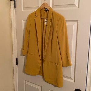 Express size M Mustard yellow blazer 3/4 sleeve WITH TAG NEVER WORN